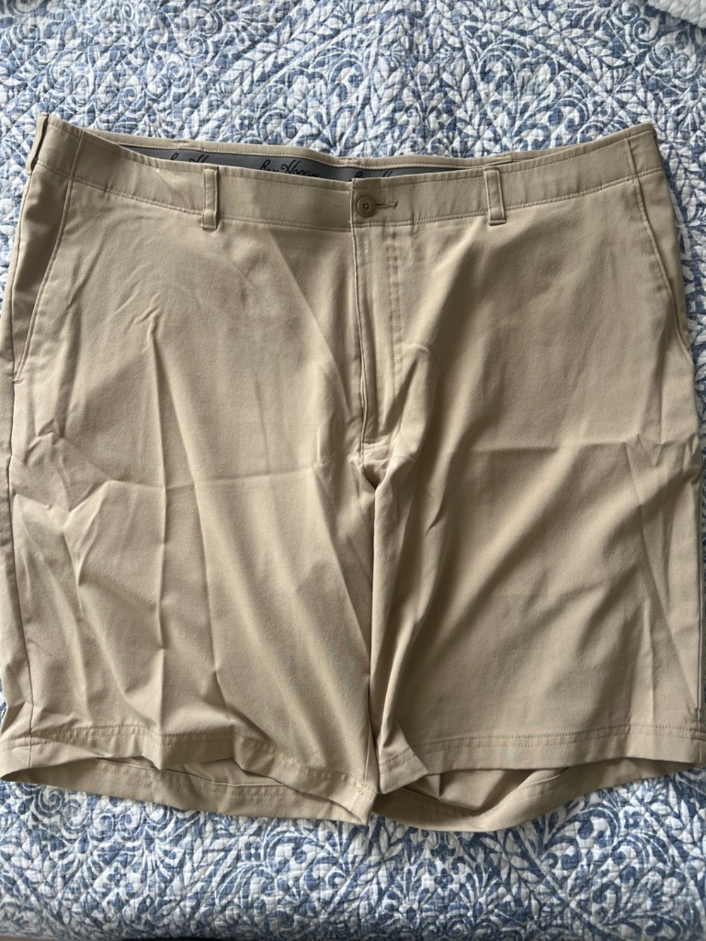 Hogan Men's Tan Flat-Front Stretch Shorts